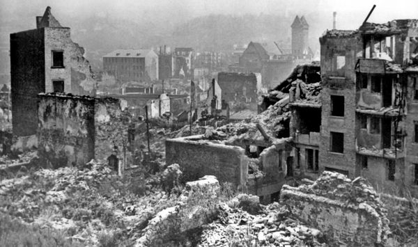 (Fast) Jede Stadt hat wie Pforzheim ihren 23. Februar 1945